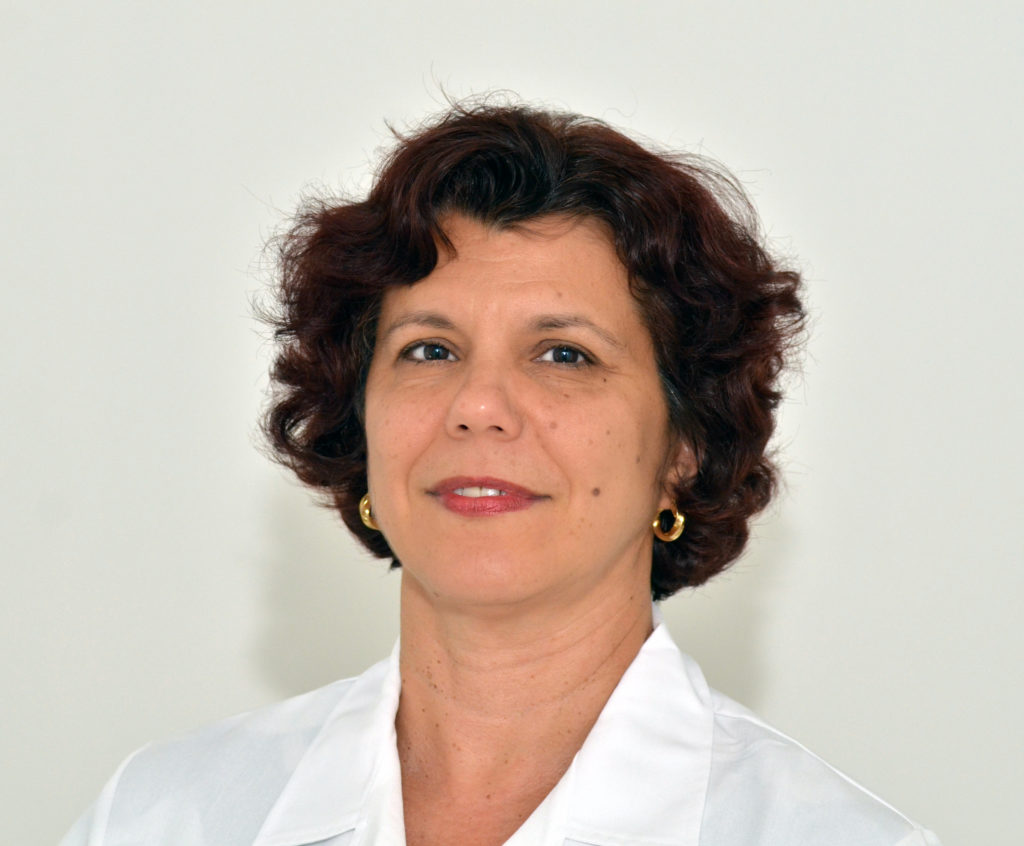 Dr. Ana Hernandez